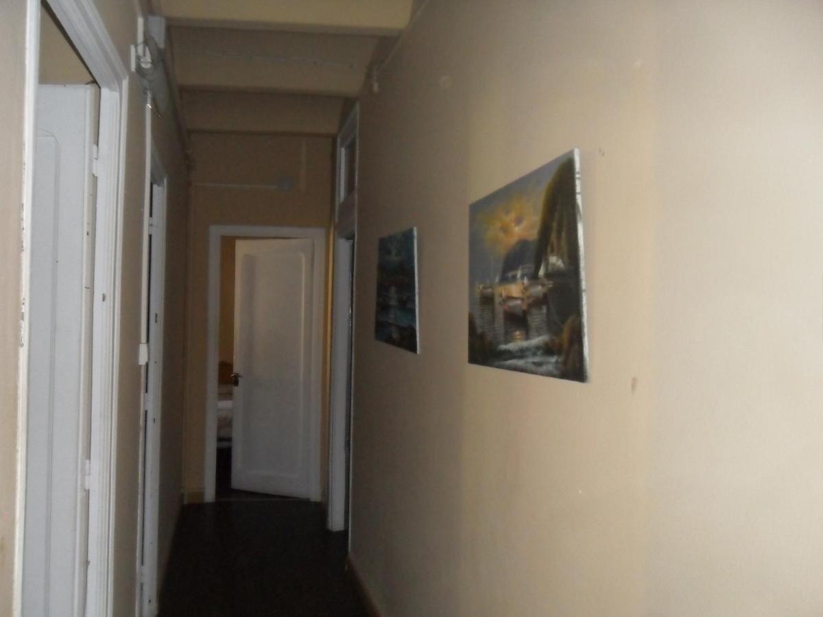 Hostal Porta De Nuria รีเวสเดเฟรแซร์ ภายนอก รูปภาพ