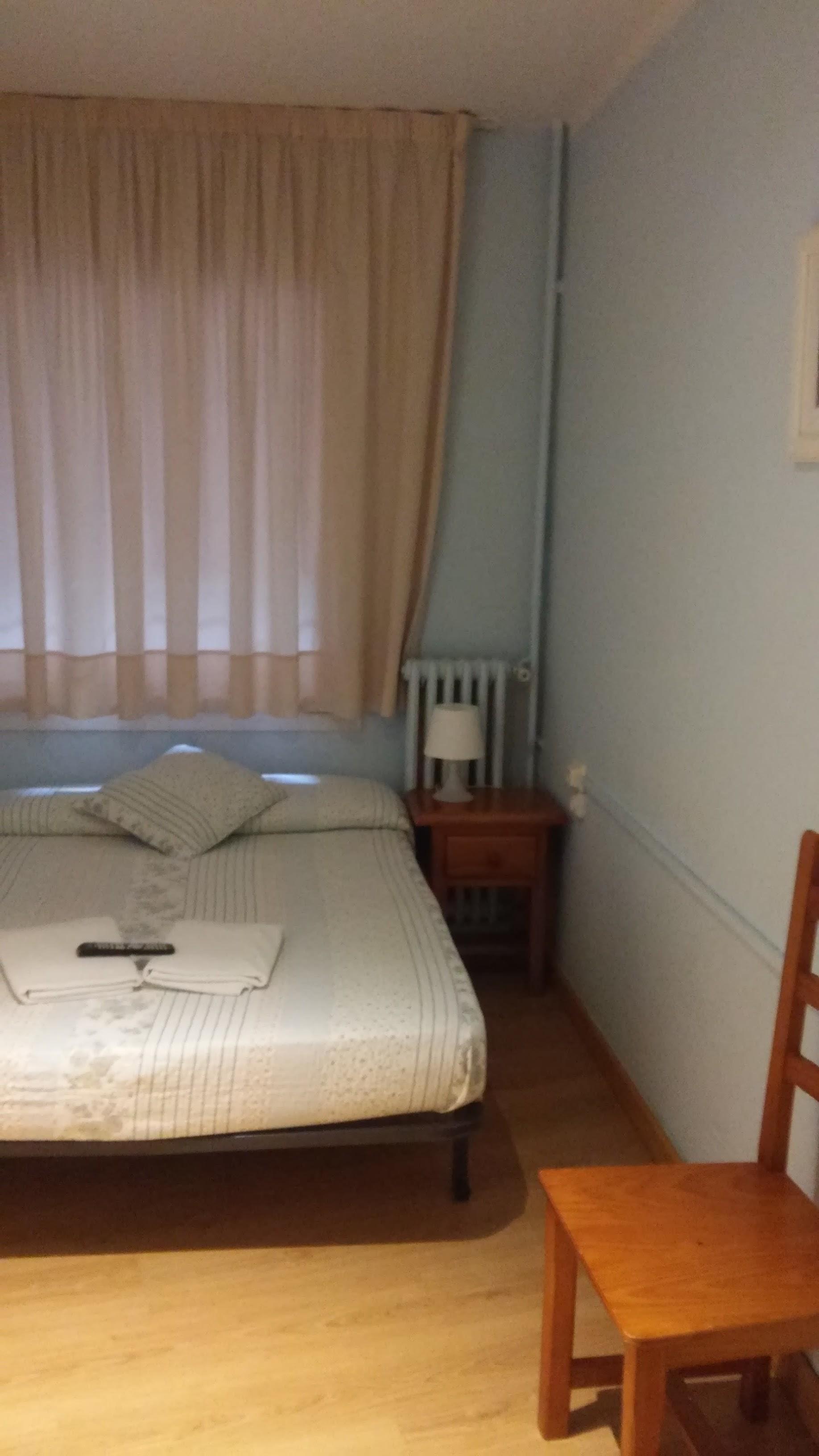 Hostal Porta De Nuria รีเวสเดเฟรแซร์ ภายนอก รูปภาพ