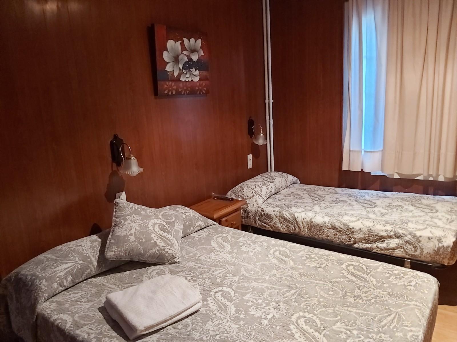 Hostal Porta De Nuria รีเวสเดเฟรแซร์ ภายนอก รูปภาพ