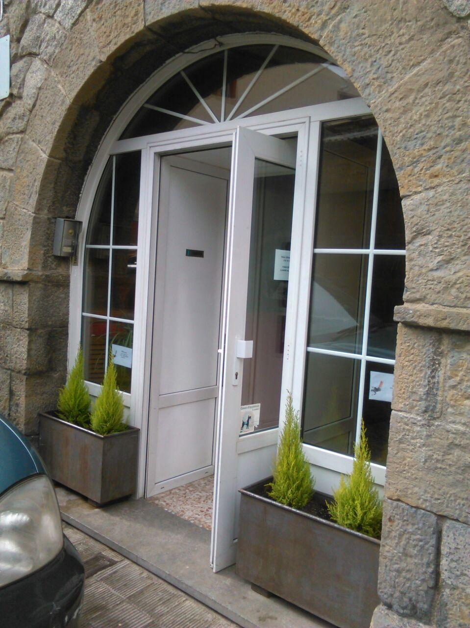 Hostal Porta De Nuria รีเวสเดเฟรแซร์ ภายนอก รูปภาพ
