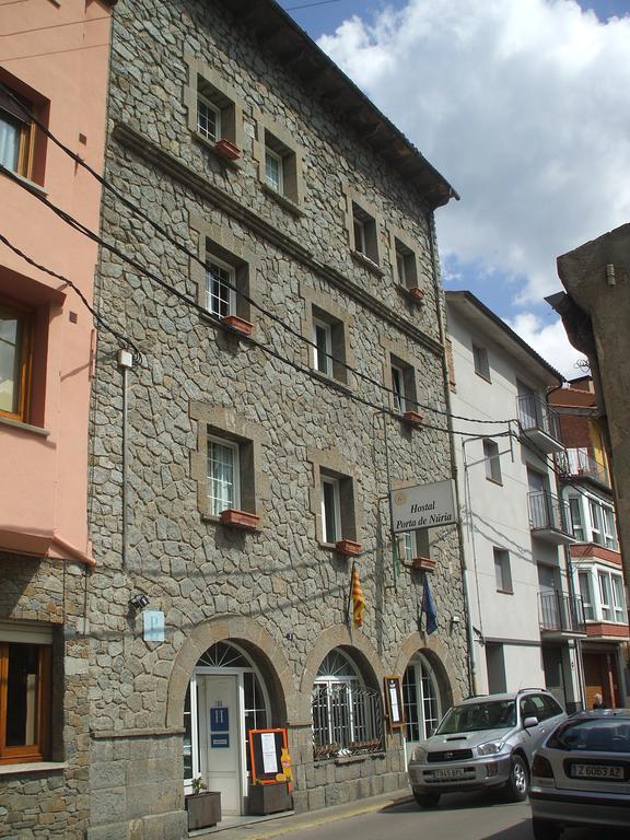 Hostal Porta De Nuria รีเวสเดเฟรแซร์ ภายนอก รูปภาพ