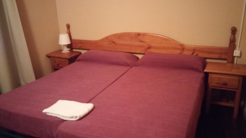 Hostal Porta De Nuria รีเวสเดเฟรแซร์ ภายนอก รูปภาพ